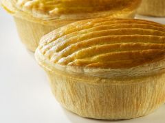 Qualipies Puff Meat & Potato Pie